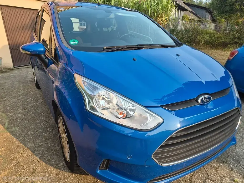 Gebraucht Ford B-MAX Trend 105 PS (77 kW) 2015 Blau Van / Kleinbus