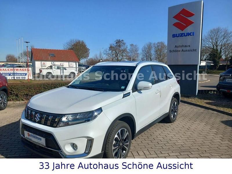 Gebraucht Suzuki Vitara Comfort 116 PS (85 kW) 2022 Weiß SUV