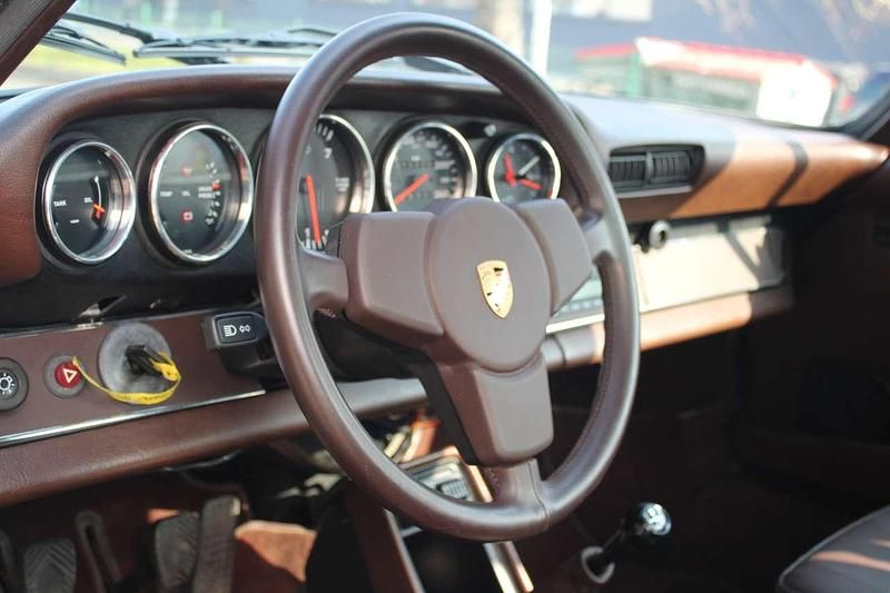 Gebraucht Porsche 911SC 215 PS (158 kW) 1983 Weiß Coupé