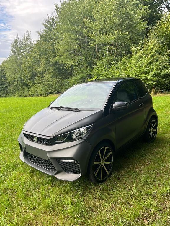 Grau Gebraucht 2023 Aixam City GTO Kleinwagen | 14.500 € (Etwas zu teuer) - Bild 1/4