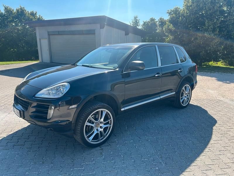 Schwarz Gebraucht 2009 Porsche Cayenne SUV | 10.900 € (Etwas zu teuer) - Bild 1/4