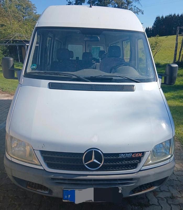 Weiß Gebraucht 2004 Mercedes Sprinter Van | 3.200 € - Bild 1/4