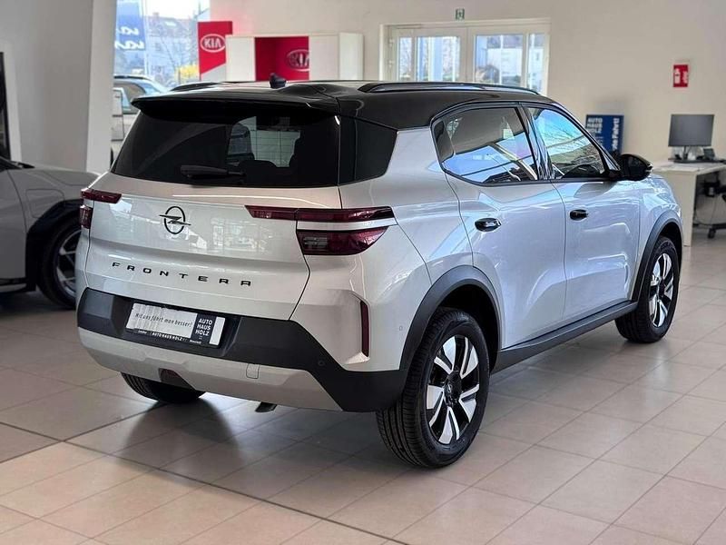 Neu Opel Frontera 110 PS (80 kW) 2026 Kristall silber SUV