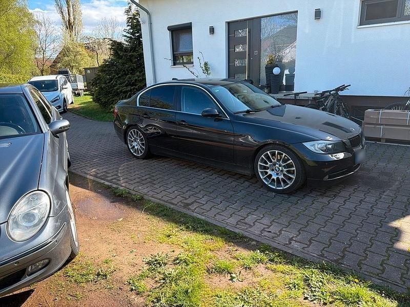 Usata BMW 330 231 CV (169 kW) 2006 Nero Berlina