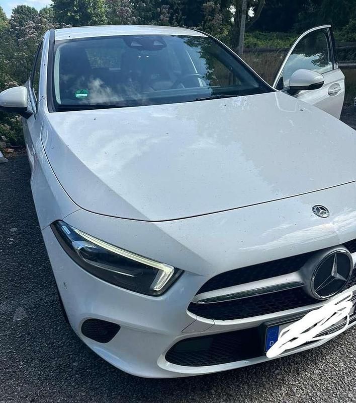 Gebraucht Mercedes 220 190 PS (139 kW) 2019