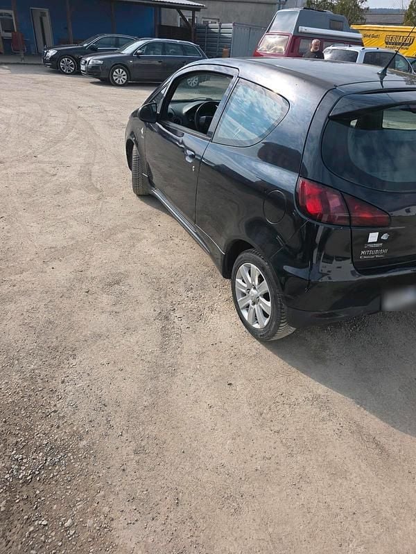 Gebraucht Mitsubishi Colt 2009 Schwarz Kleinwagen