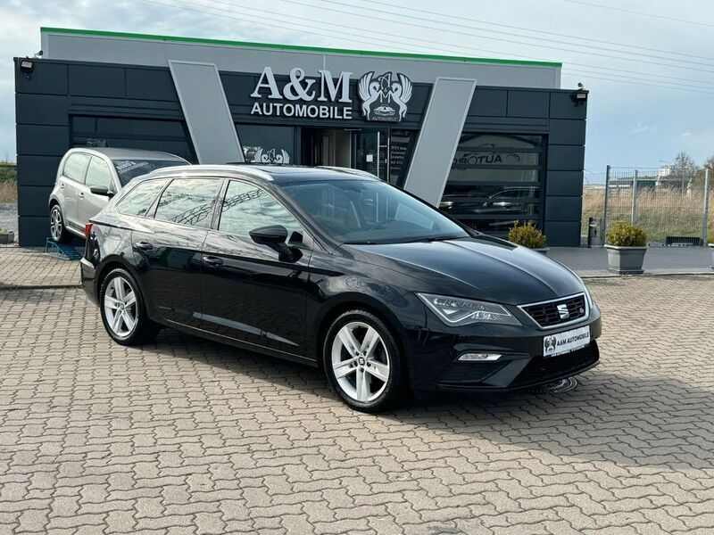 Schwarz Gebraucht 2020 Seat Leon ST FR Kombi | 18.999 € (Etwas zu teuer) - Bild 1/4