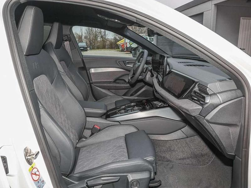 Neu Audi A5 299 PS (219 kW) 2025 Arkonaweiß Kombi