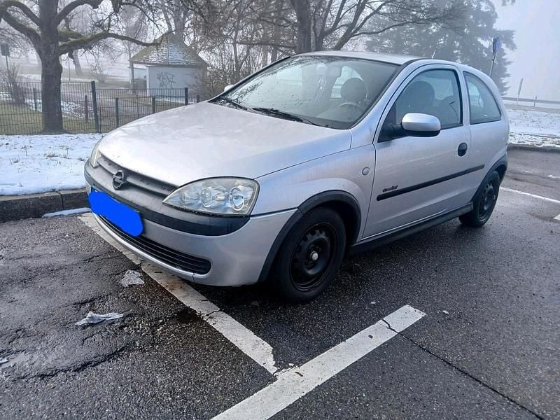 Gebraucht Opel Corsa 75 PS (55 kW) 2002 Silber Kleinwagen