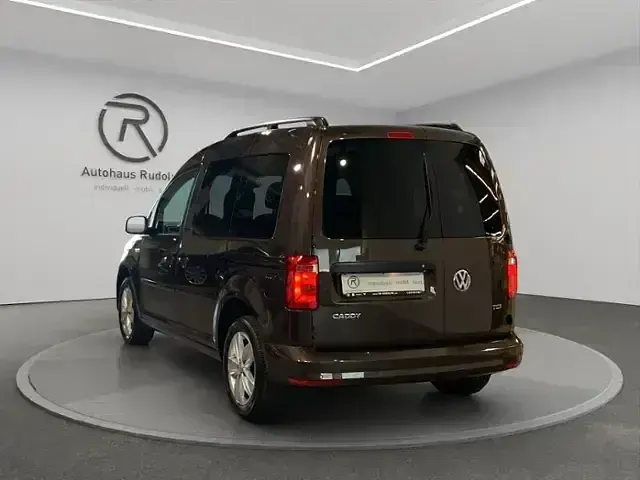 Gebraucht VW Caddy Comfortline 125 PS (91 kW) 2017 Braun Van / Kleinbus