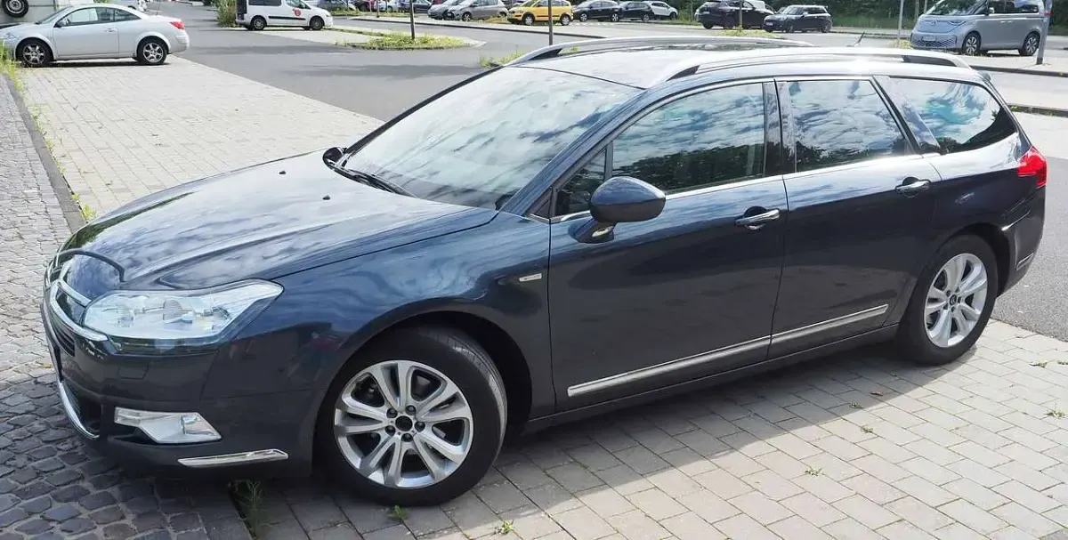 Gebraucht Citroën C5 Exclusive 163 PS (119 kW) 2014 Blau Kombi