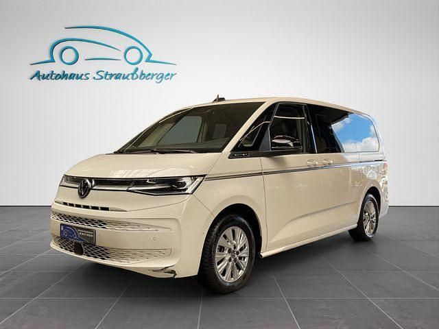 Second-hand VW Multivan Style 150 CP (110 kW) 2024 Alb Monovolum