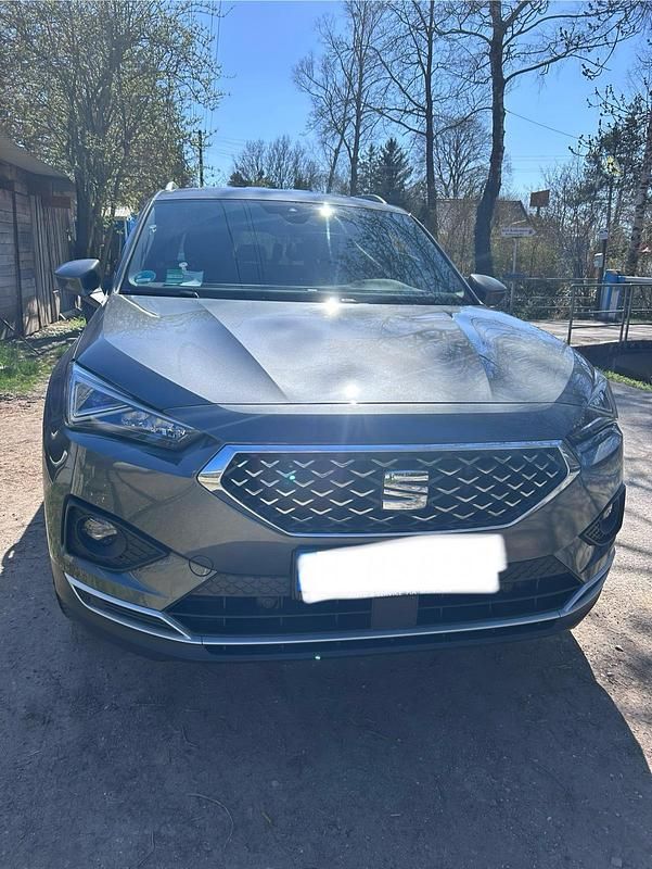 Grau Gebraucht 2019 Seat Tarraco SUV | 19.500 € (Superpreis) - Bild 1/4