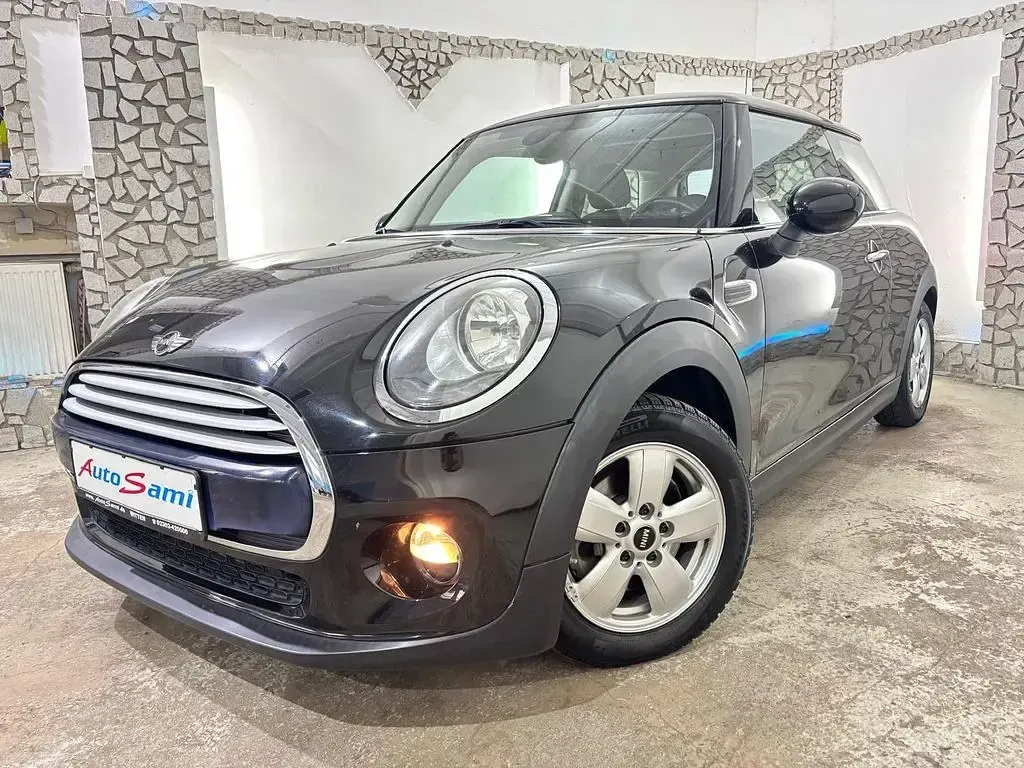 Käytetty Mini ONE 102 HP (75 kW) 2017 Musta Viistoperä