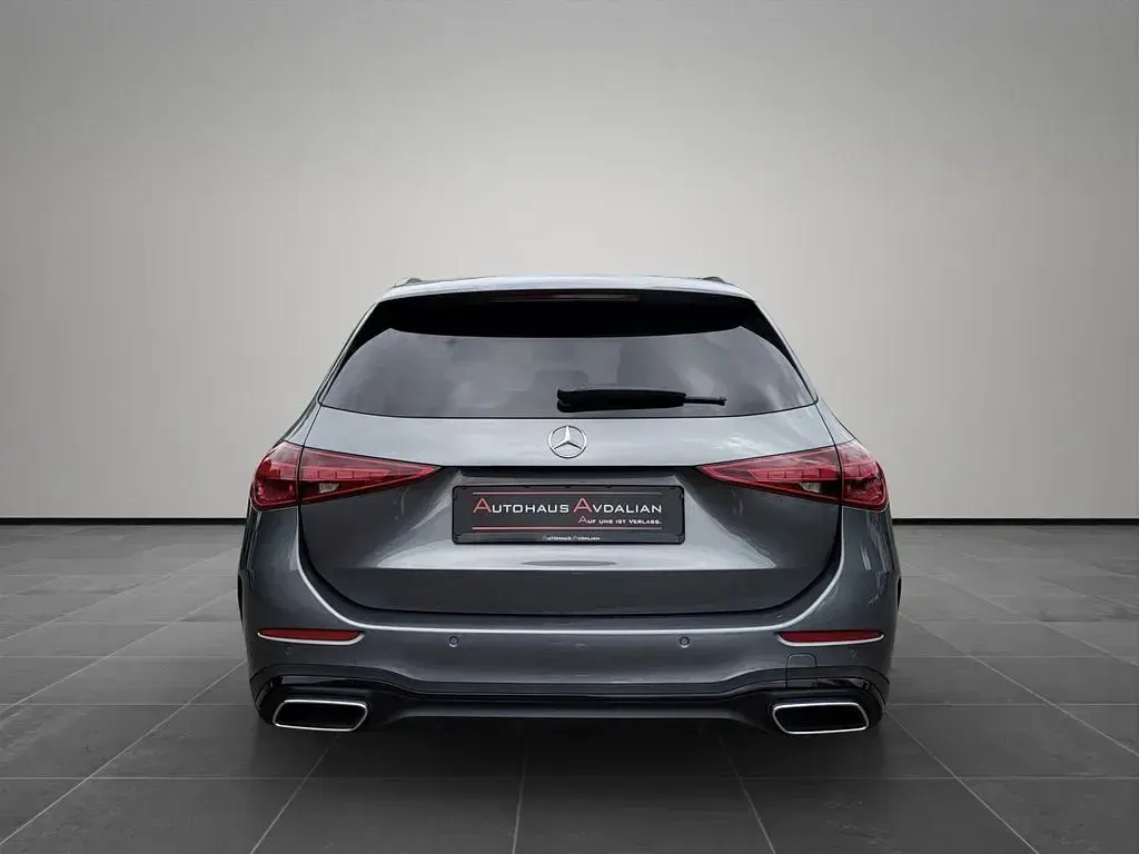 Gebraucht Mercedes C200 AMG line 184 PS (135 kW) 2022 Grau Kombi