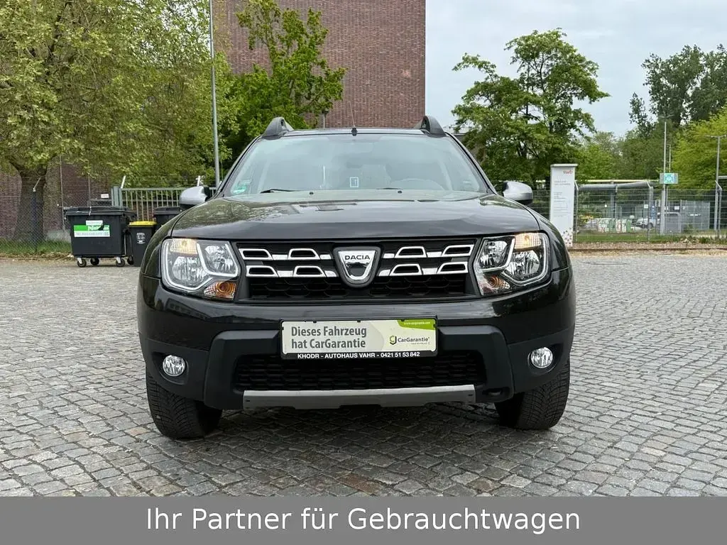 Gebraucht Dacia Duster Prestige 105 PS (77 kW) 2015 Schwarz SUV