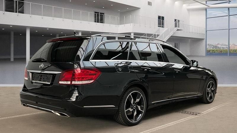 Gebraucht Mercedes E350 Avantgarde 252 PS (185 kW) 2014 Schwarz Kombi
