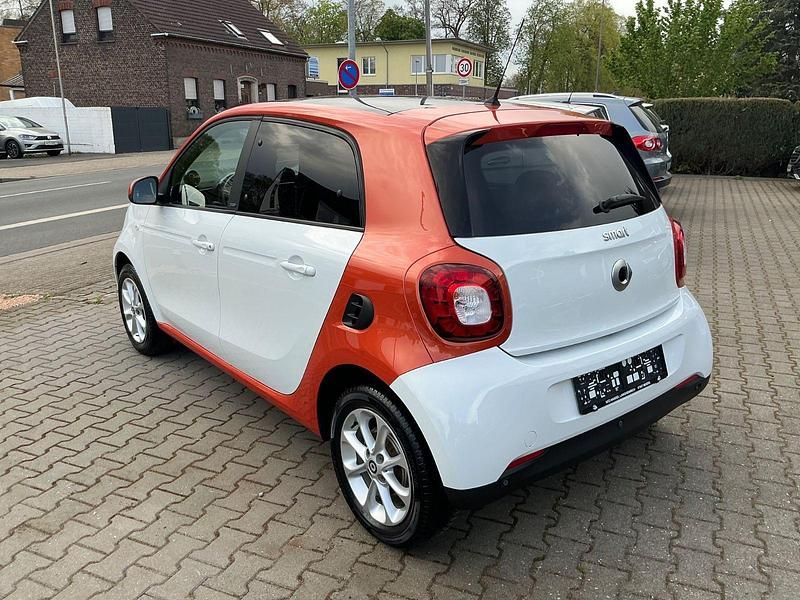 Second-hand Smart ForFour 71 CP (52 kW) 2018 Portocaliu Hatchback