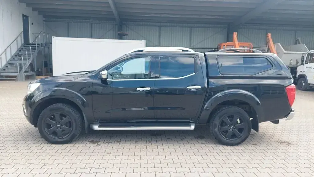 Gebraucht Nissan Navara Acenta 190 PS (139 kW) 2016 Schwarz Pickup