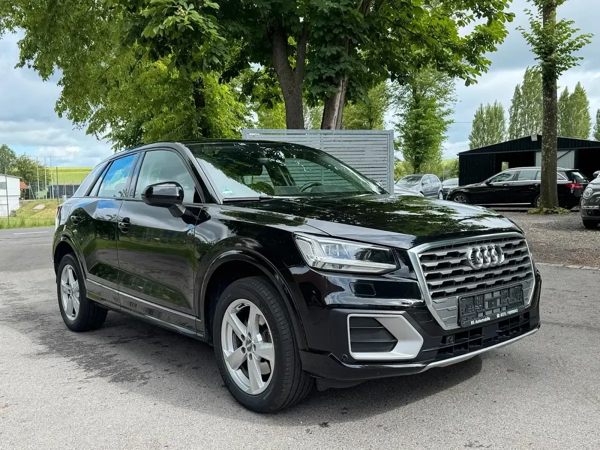 Gebraucht Audi Q2 Sport 150 PS (110 kW) 2018 Schwarz SUV