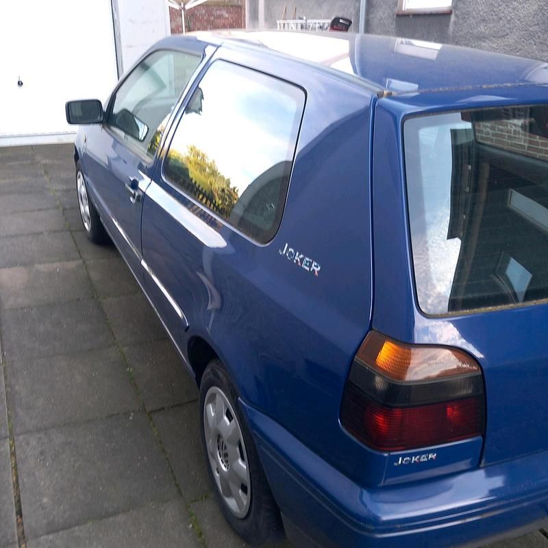 Gebraucht VW Golf III 60 PS (44 kW) 1997 Blau Limousine