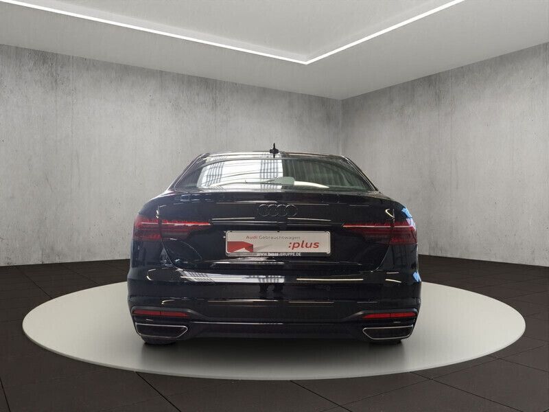 Gebraucht Audi A4 Advanced 204 PS (150 kW) 2022 Mythosschwarz metallic Limousine