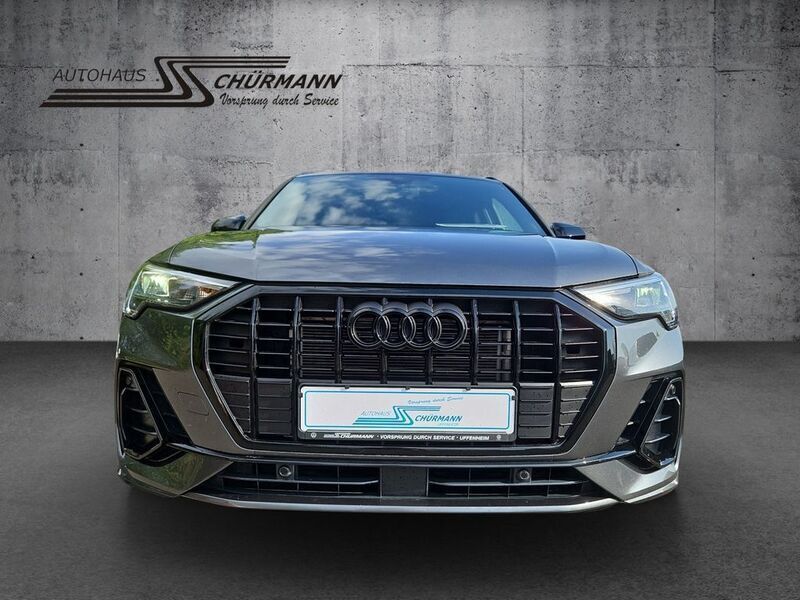 Gebraucht Audi Q3 S-Line 150 PS (110 kW) 2023 Grau SUV