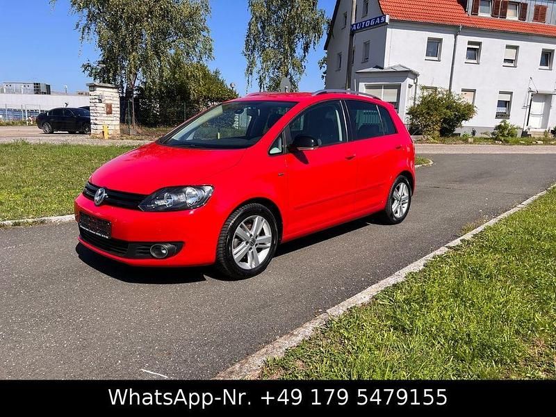 Rot Gebraucht 2012 VW Golf VII Match Limousine | 5.990 € (Guter Preis) - Bild 1/4