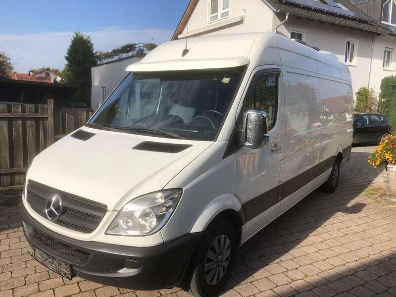 Reinweiß Gebraucht 2010 Mercedes Sprinter Van | 19.800 € - Bild 1/4