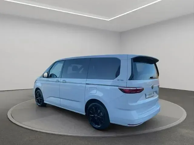Neu VW Multivan Goal 150 PS (110 kW) 2026 Weiß Van / Kleinbus