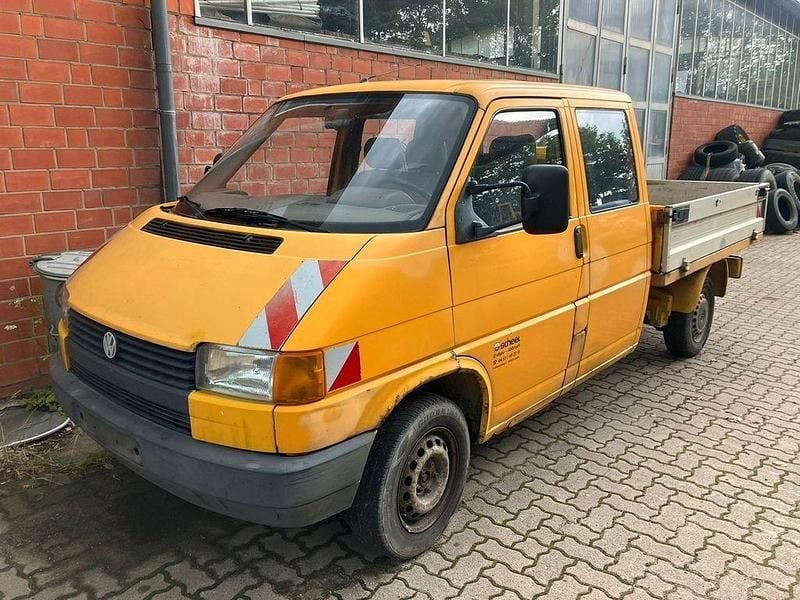Gelb Gebraucht 1996 VW T4 Van | 2.380 € (Etwas zu teuer) - Bild 1/4