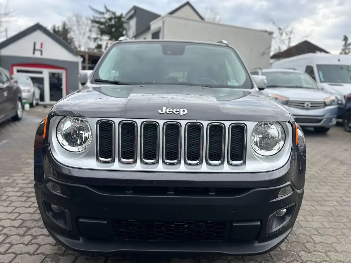 Gebraucht Jeep Renegade Limited 140 PS (102 kW) 2017 Grau SUV