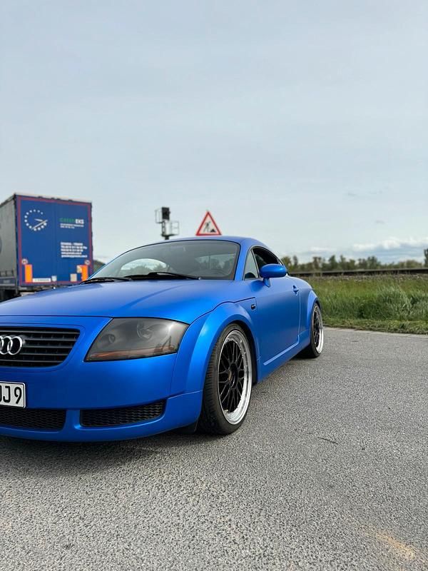Blau Gebraucht 1999 Audi TT Coupé | 7.500 € - Bild 1/4