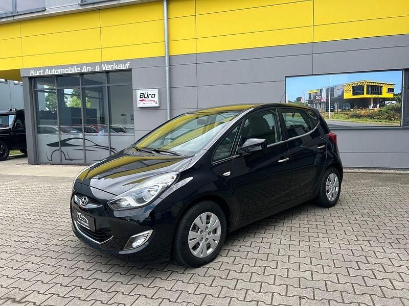 Schwarz Gebraucht 2012 Hyundai ix20 Classic Kleinwagen | 8.990 € (Fairer Preis) - Bild 1/4