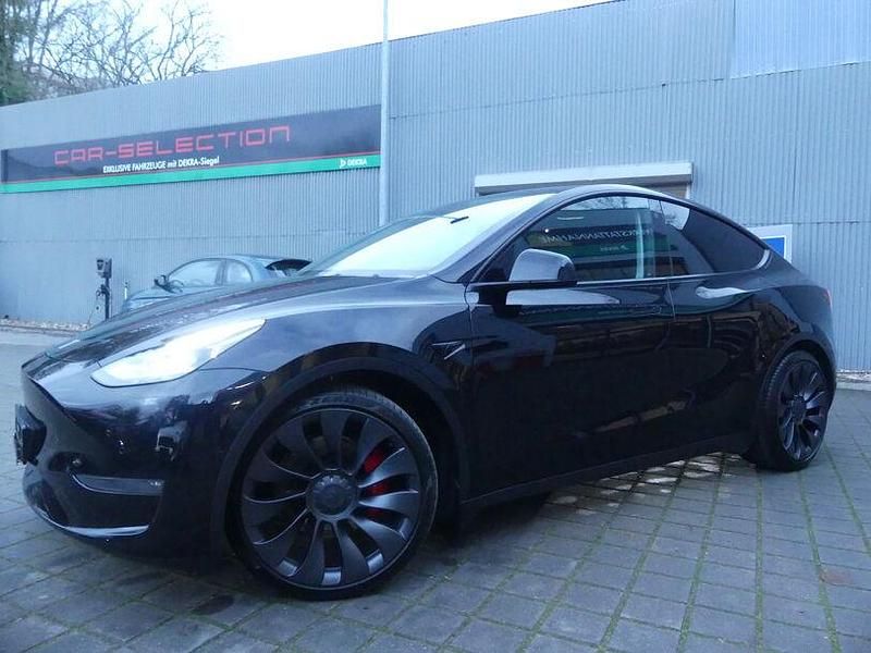 Gebraucht Tesla Model Y Performance 392 kW (534 PS) 2022 Schwarz (metallic) SUV