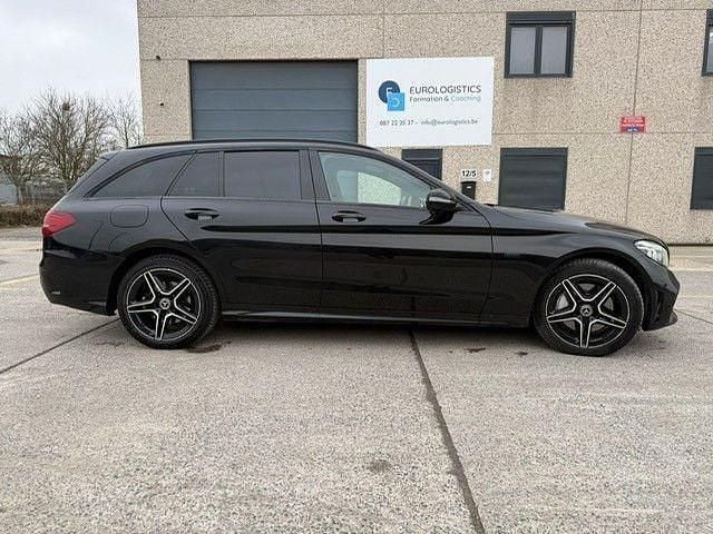 Gebraucht Mercedes C300e AMG 194 PS (142 kW) 2020 Schwarz Limousine