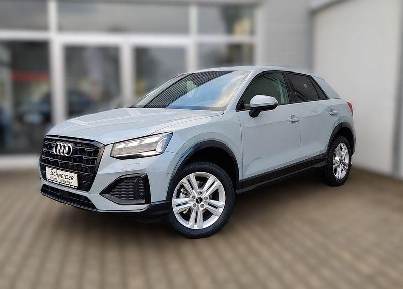 Neu Audi Q2 Advanced Plus 150 PS (110 kW) 2026 Grau SUV