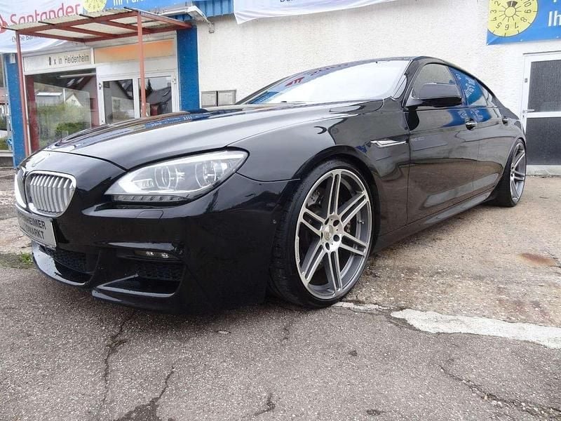 Black sapphire metallic Gebraucht 2012 BMW 650 Coupé | 28.000 € - Bild 1/4