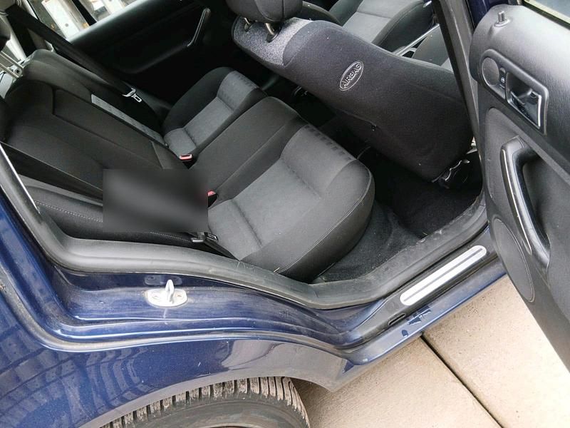 Gebraucht VW Bora 105 PS (77 kW) 2002 Blau Kombi