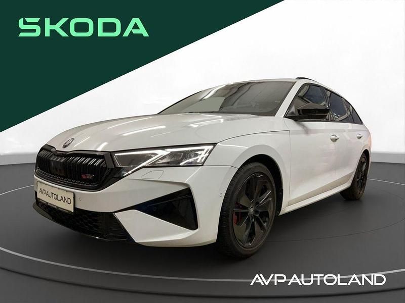 Moonweiss Gebraucht 2025 Skoda Octavia RS Kombi | 36.850 € (Guter Preis) - Bild 1/4