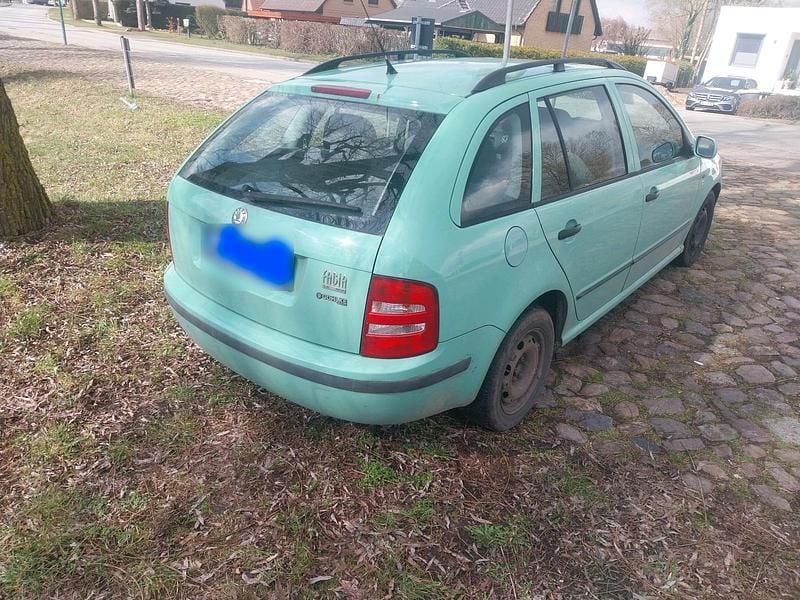 Gebraucht Skoda Fabia 75 PS (55 kW) 2001 Grün Kombi