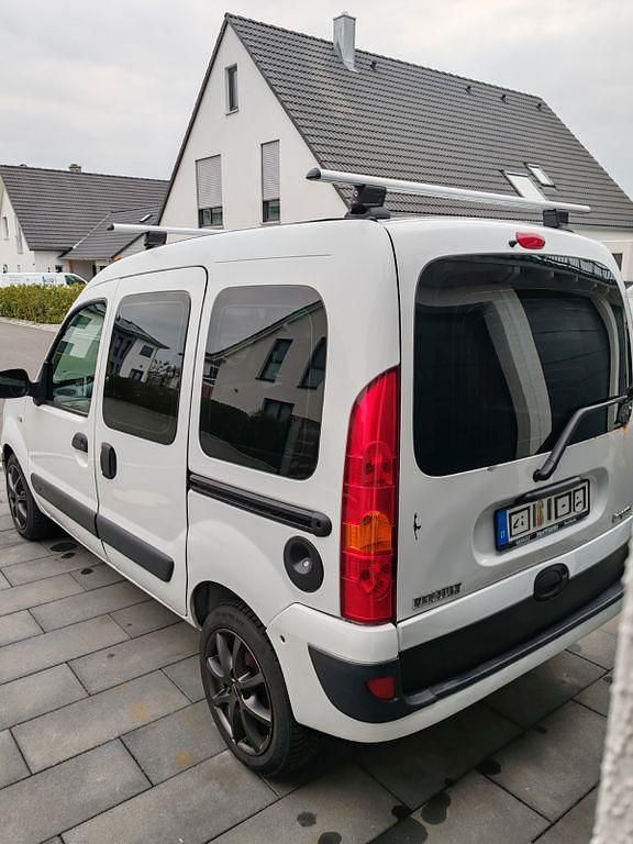 Gebraucht Renault Kangoo Expression 95 PS (69 kW) 2007 Weiß Van / Kleinbus