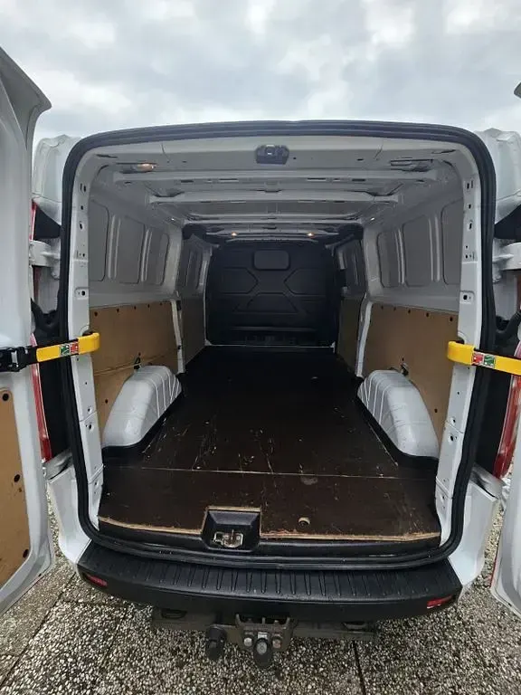 Gebraucht Ford Transit Custom 107 PS (78 kW) 2020 Weiß Limousine