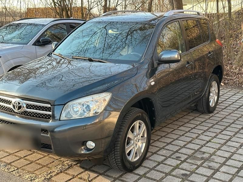 Gebraucht Toyota RAV4 150 PS (110 kW) 2008 Grau SUV