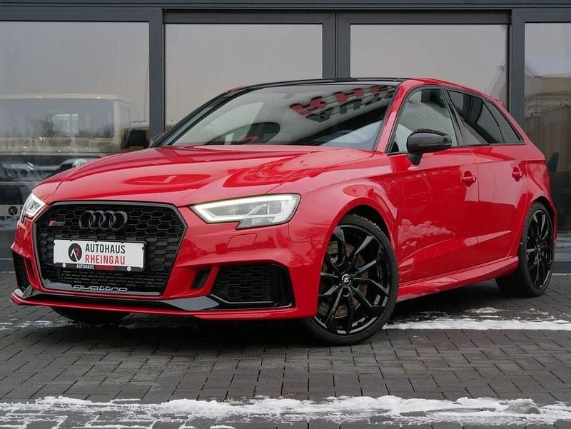 Rot Gebraucht 2020 Audi RS3 Sport Limousine | 41.800 € (Superpreis) - Bild 1/4