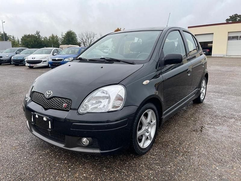 Schwarz Gebraucht 2005 Toyota Yaris Limousine | 2.650 € (Fairer Preis) - Bild 1/4