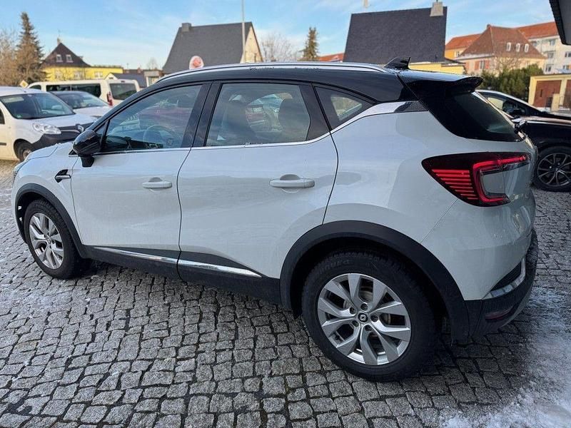 Gebraucht Renault Captur Intens 140 PS (102 kW) 2022 Weiß SUV