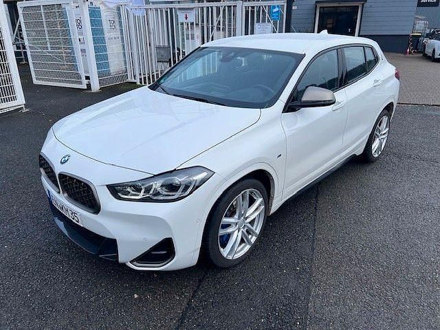 Weiß Gebraucht 2021 BMW X2 Performance SUV | 29.999 € (Guter Preis) - Bild 1/4