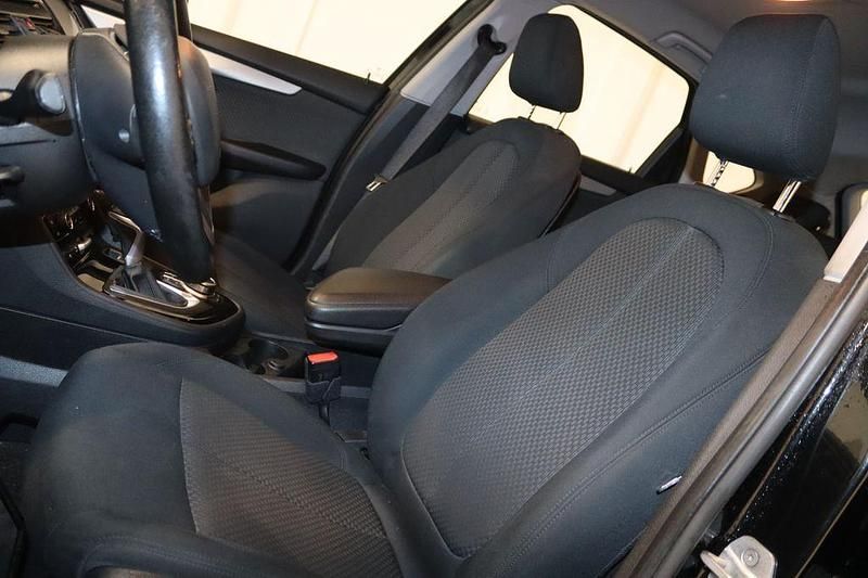 Gebraucht BMW 225 Advantage 224 PS (164 kW) 2021 Schwarz Van / Kleinbus