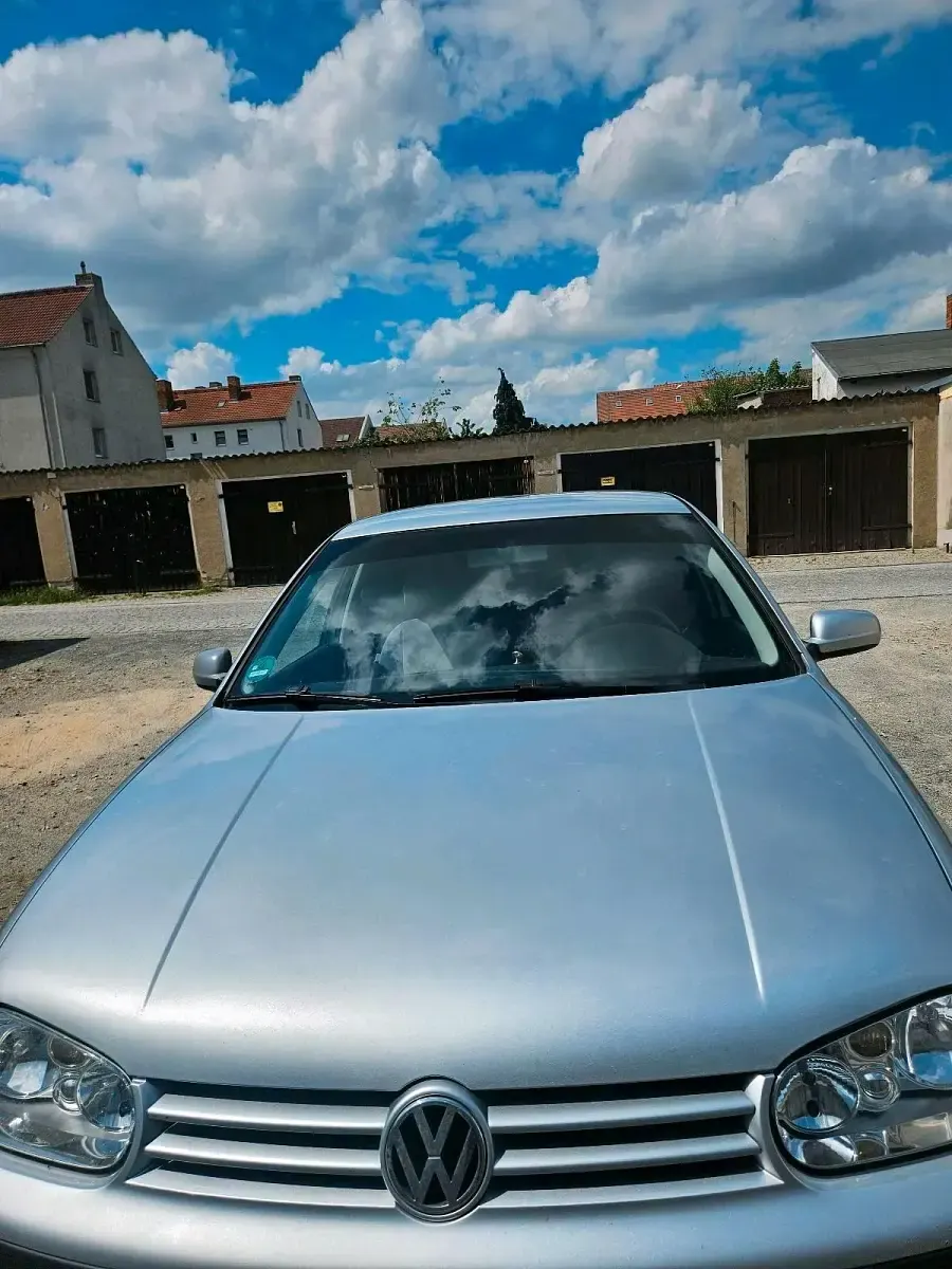 Gebraucht VW Golf IV 75 PS (55 kW) 2004 Silber Limousine